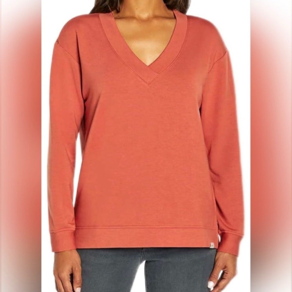 Orvis V-Neck Sweater in Warm Coral Women’s Size 2XL (XXL)